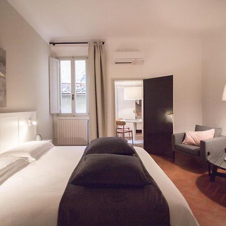 Yome - Appartamento Con Una Camera Da Letto - Acqua Флоренция Экстерьер фото
