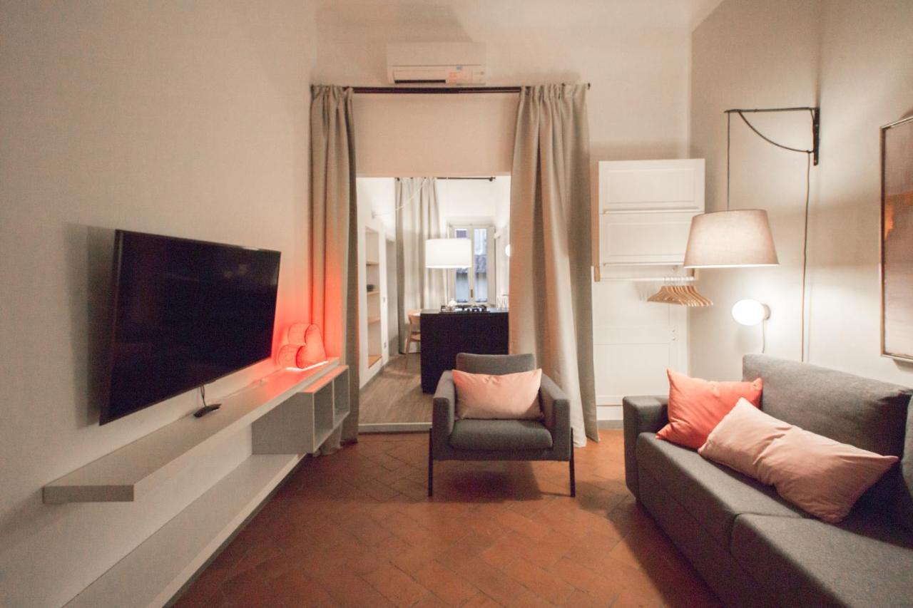 Yome - Appartamento Con Una Camera Da Letto - Acqua Флоренция Экстерьер фото