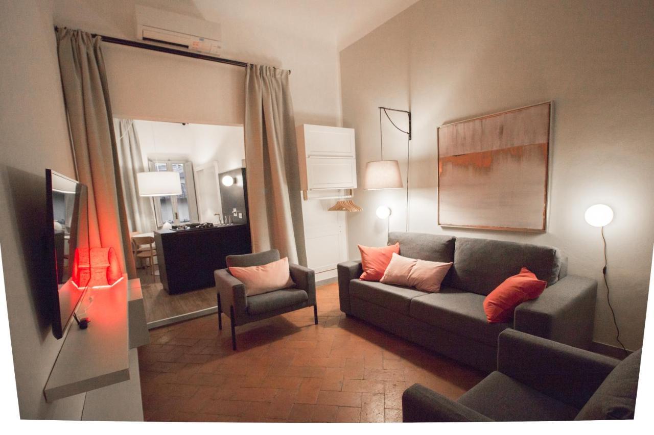 Yome - Appartamento Con Una Camera Da Letto - Acqua Флоренция Экстерьер фото